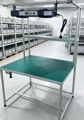 Pipe Workbench modular pipe rack workstation assembled by pipe joints fixed with bolts lightweight components easy handling