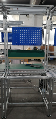 Estação de trabalho ESD Lean de perfil de alumínio com pegboard, rack de fluxo e sistema de iluminação